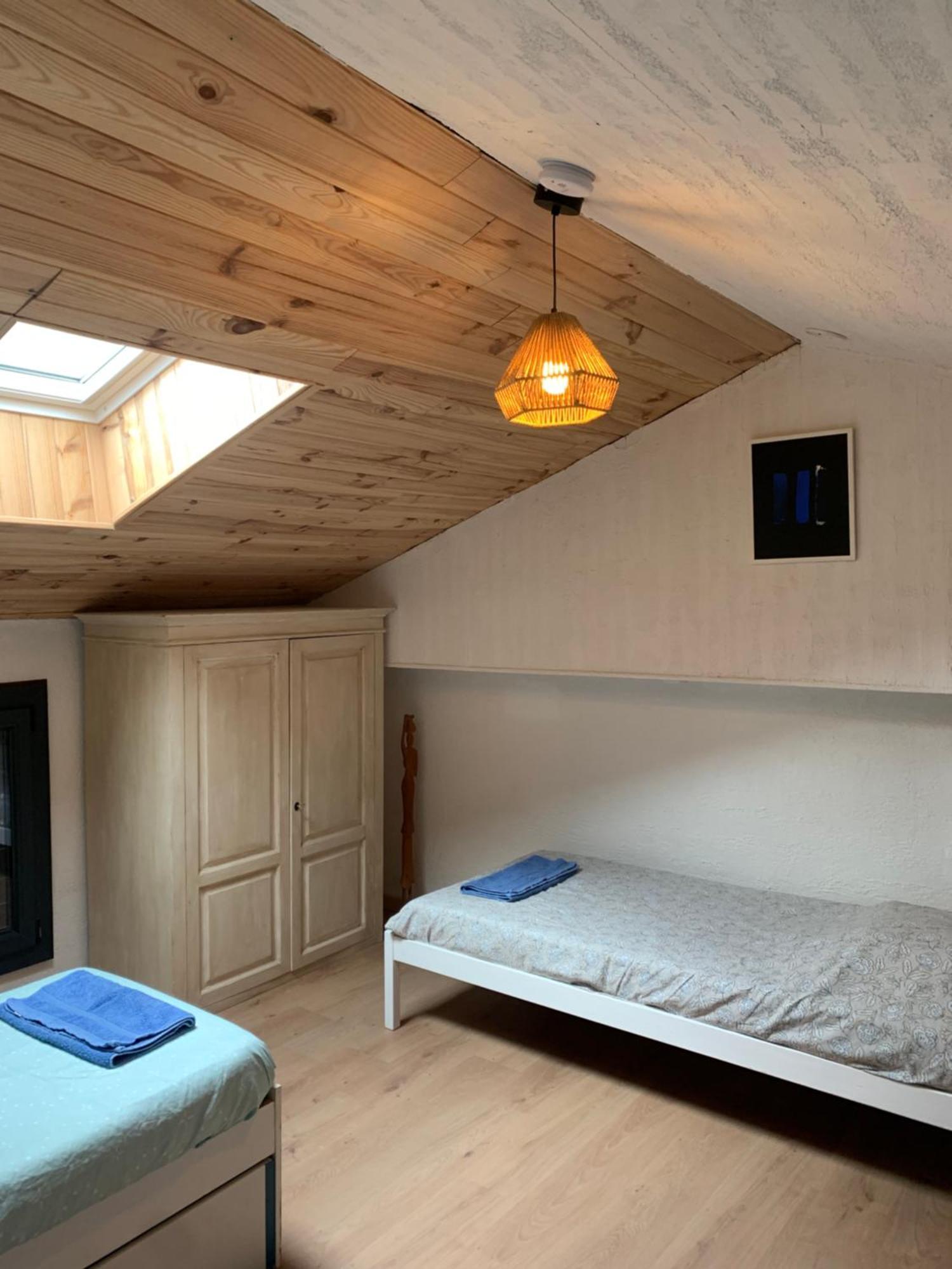 Les Favouilles - Gite & Chambres D Hotes Dauphin Phòng bức ảnh